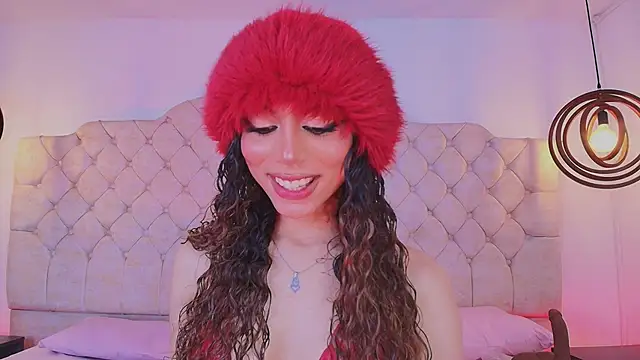 Zahara1's cam snapshot