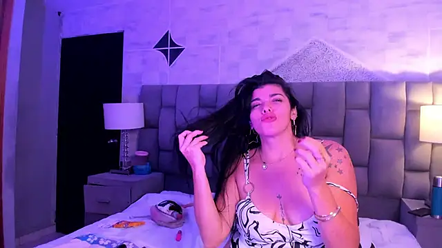 VenusColeman_'s cam snapshot