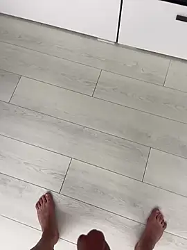 LucaLuv's cam snapshot