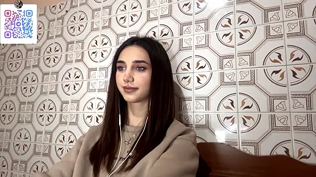 LinaMour's cam snapshot