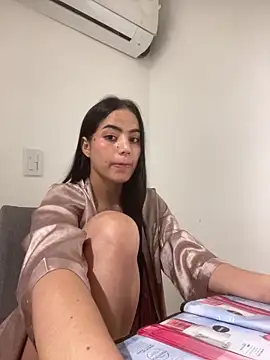 ariel_jonees live sex cam