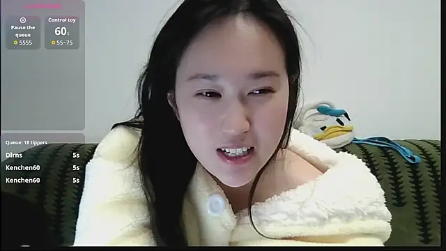 Belinda66 live sex cam