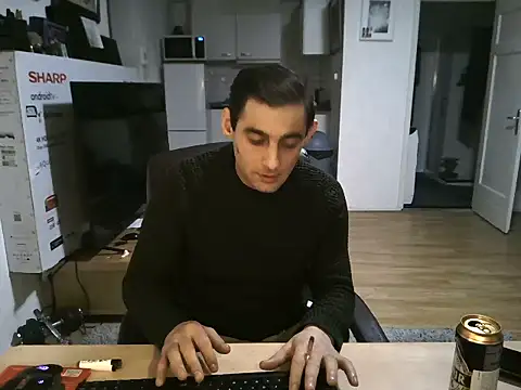 mihaimichael's cam snapshot