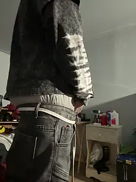 MIGHTYDEMONXXX live sex cam