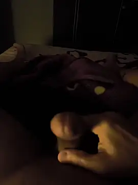 mirrowhot's cam snapshot