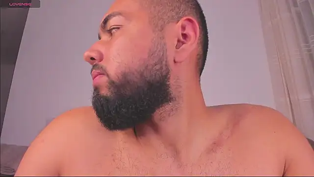 arturguy00's cam snapshot