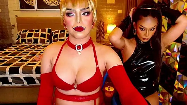 BigCockLatinaTS live sex cam