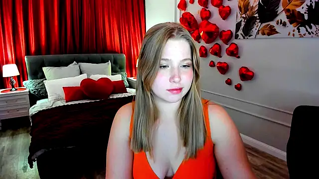 SweetDaylight's cam snapshot