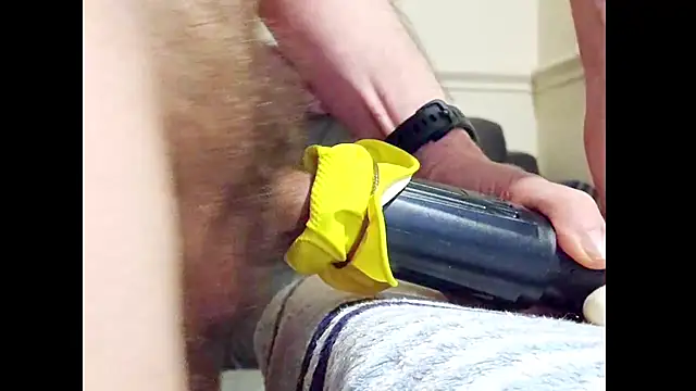 hairyuncut00 live sex cam