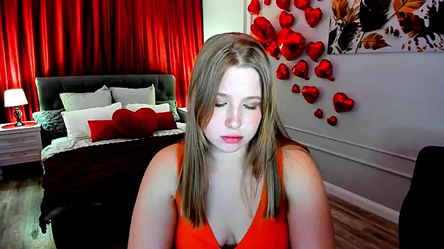 SweetDaylight's cam snapshot