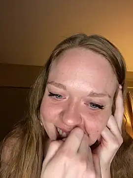 SmirkFans's cam snapshot