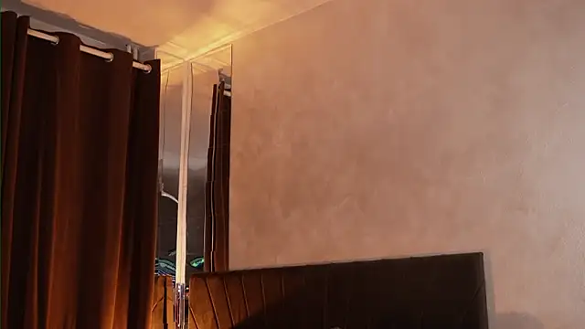 VictoriaMorrone live sex cam