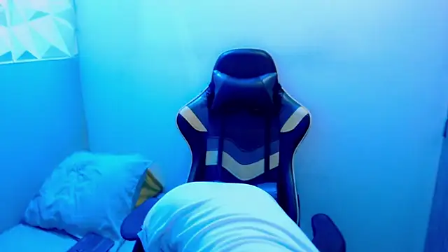 Big_boyss_'s cam snapshot