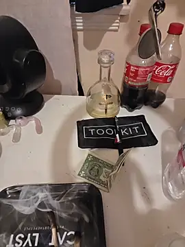 Cnutt310 live sex cam