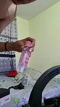 LeonS_20cm's cam snapshot