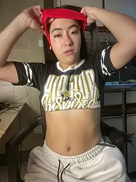 AuroraJohns_Pink's cam snapshot