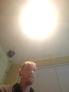 piercingpik live sex cam