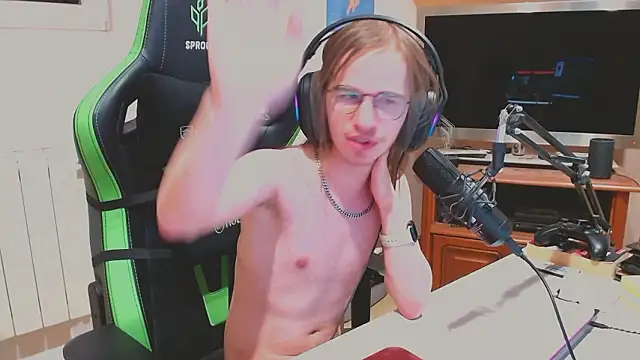 YoungSebi live sex cam