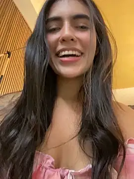 DaphneUwu live sex cam