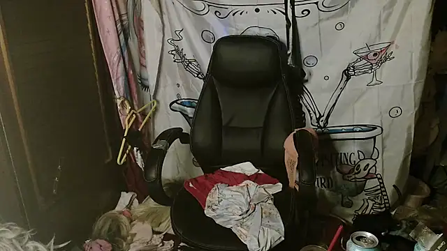 Ombeline1 live sex cam