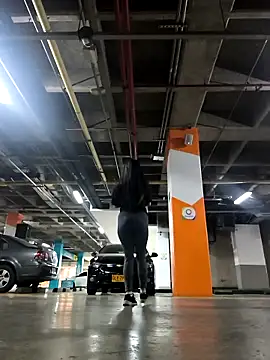 Lila_Desiree live sex cam