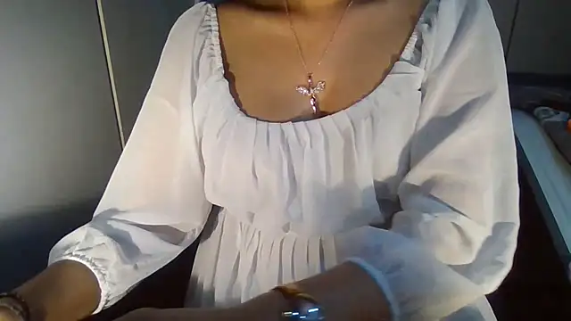 Yashika_Loves's cam snapshot