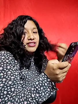 CloningHotline's cam snapshot