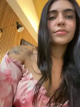 DaphneUwu live sex cam