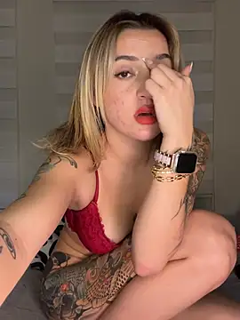 yaprakmericc live sex cam