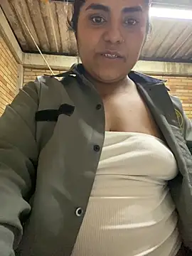 Isabel_3's cam snapshot