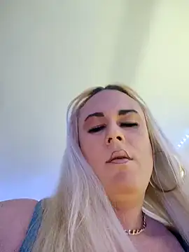 Connie_Pepper live sex cam