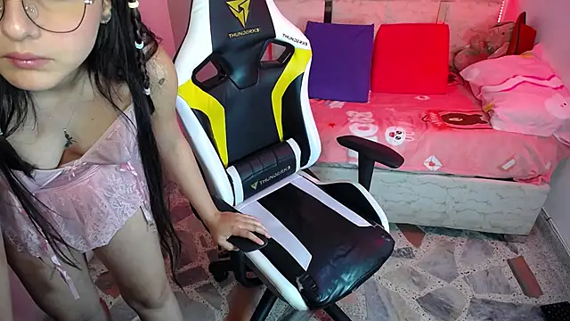 Little_bubu live sex cam