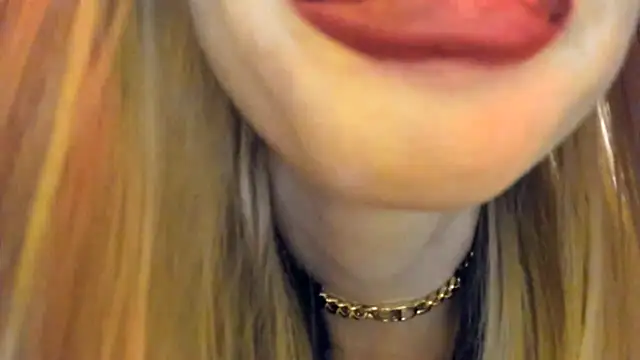 Politeeliza's cam snapshot