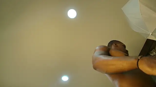 DenzelRios live sex cam