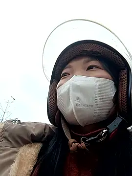 Thao201 live sex cam