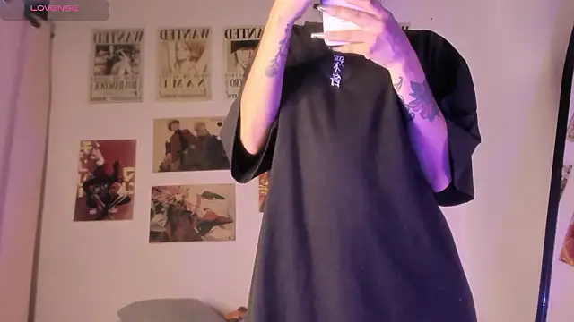 Luna-Chann's cam snapshot