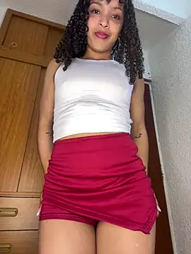 Yasmin777_'s cam snapshot