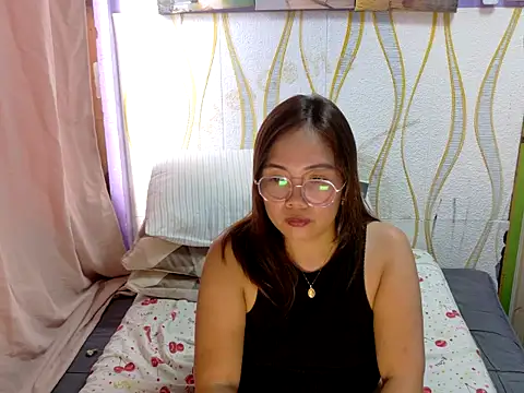 BURBERRY69's cam snapshot