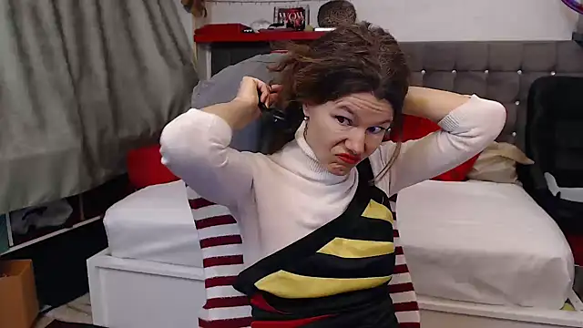 kellyterapy's cam snapshot