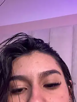 AlyssaRay live sex cam