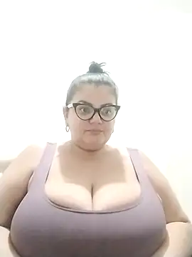 Madisonpalacio's cam snapshot