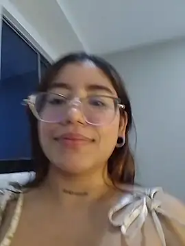 Helll_girll live sex cam