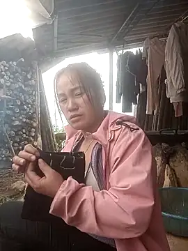 cutebobi's cam snapshot