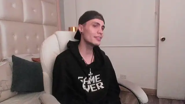 dark_sun302's cam snapshot