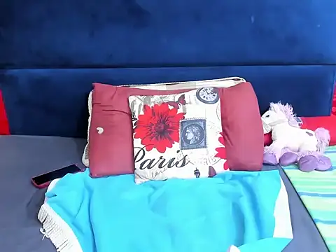 massive_booty25 live sex cam