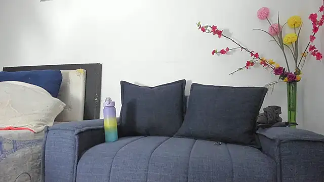 alicia_rouusel's cam snapshot