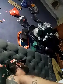 hairy_mannn's cam snapshot