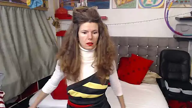 kellyterapy's cam snapshot