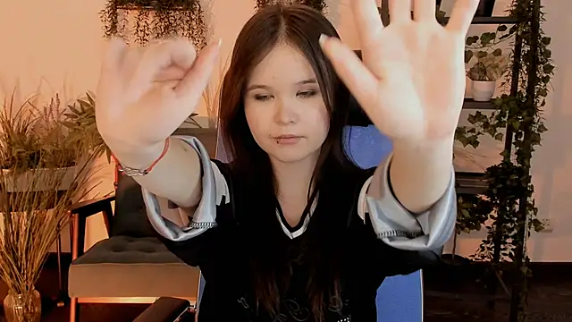 Elainebeness live sex cam