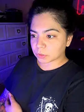 kimmiakiss22 live sex cam